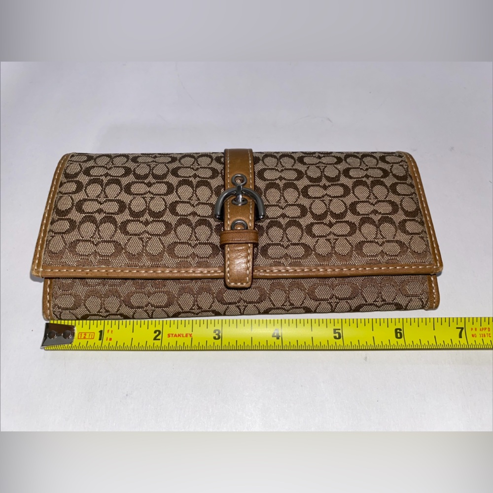 Coach Mini Monogram TAN LONG WALLET W/LEATHER TRIM & BUCKLE VGC - Picture 13 of 14